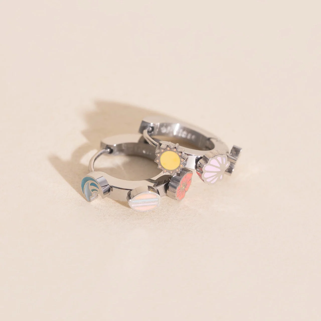 Beach 3D Huggie Hoop Earrings - Image 7