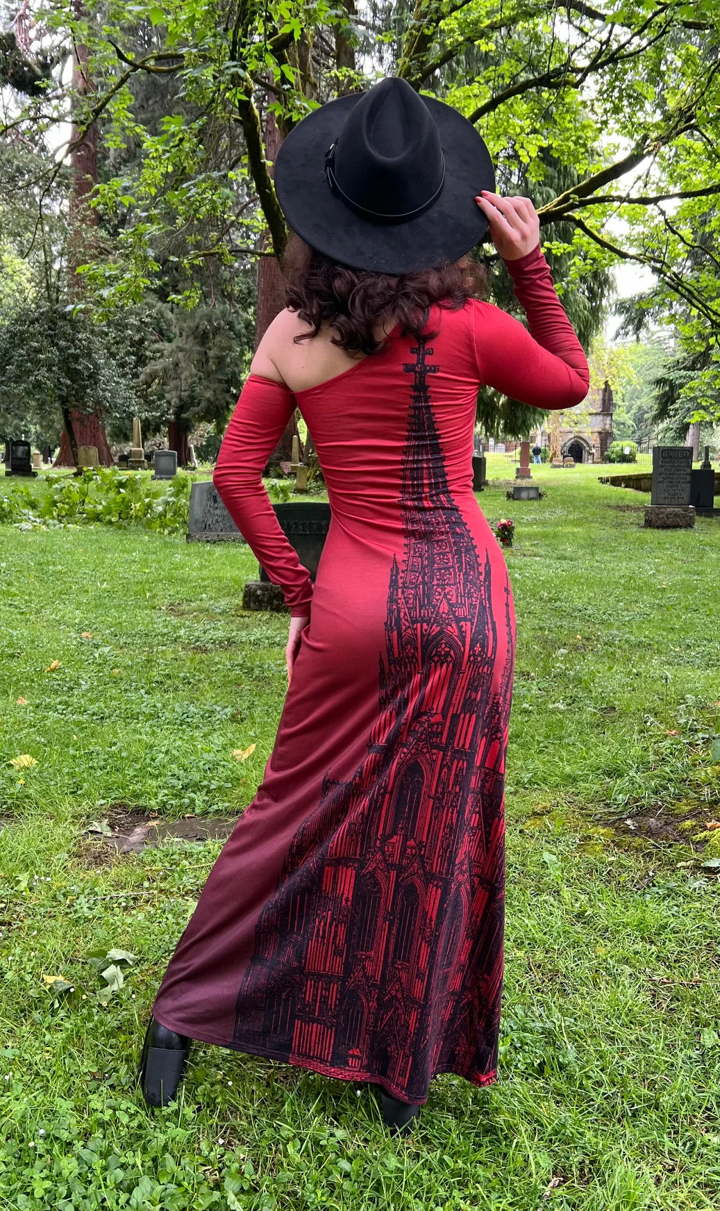 Elspeth - Comfy Cathedral Maxi Dress - Image 4