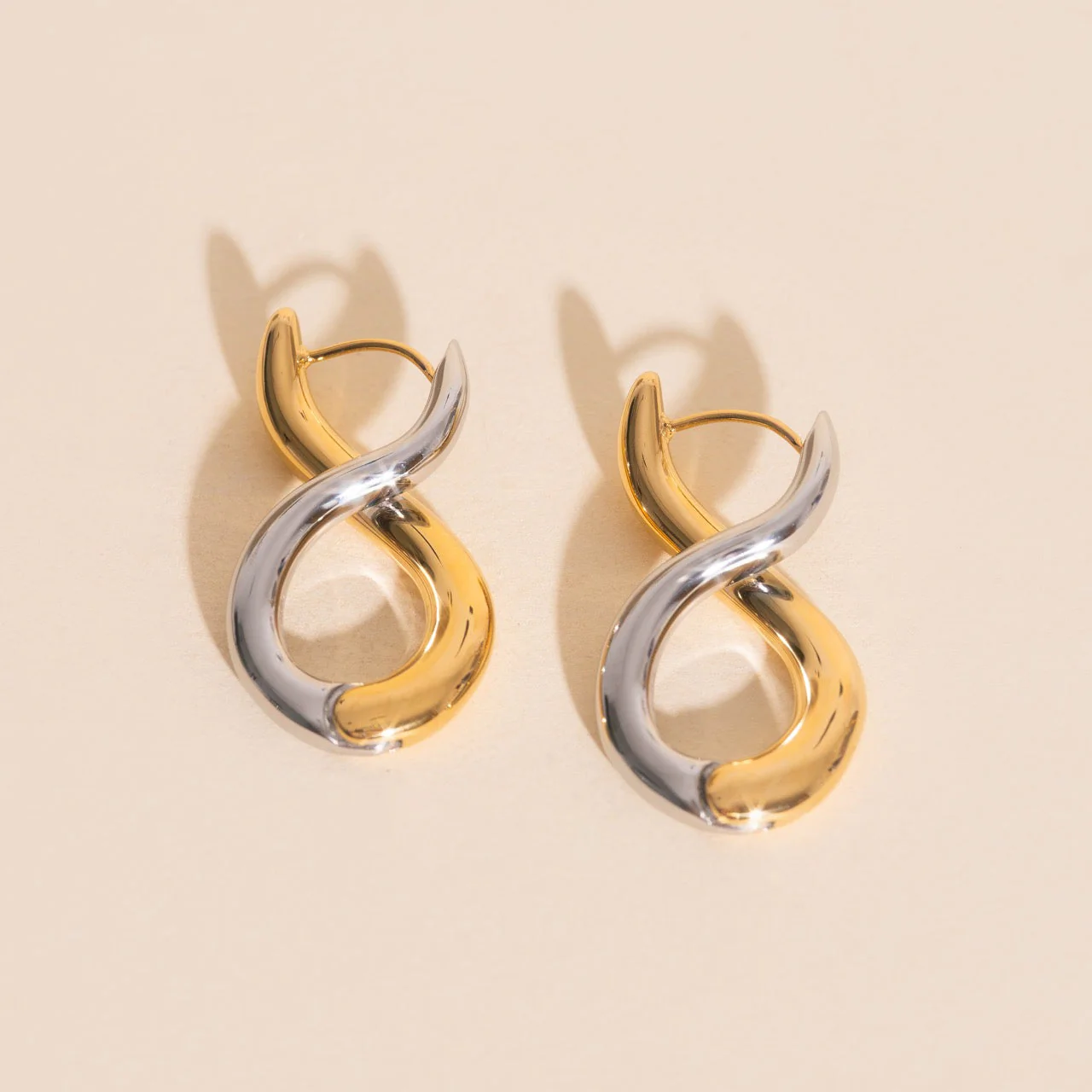 Infinity Chunky Rounded Huggie Hoop - Image 3