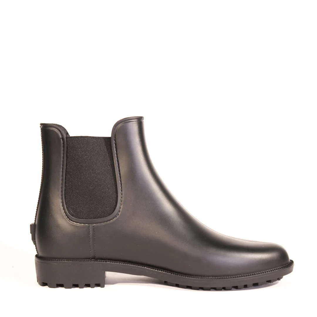 Rainy Rubber Rainboots - Image 3