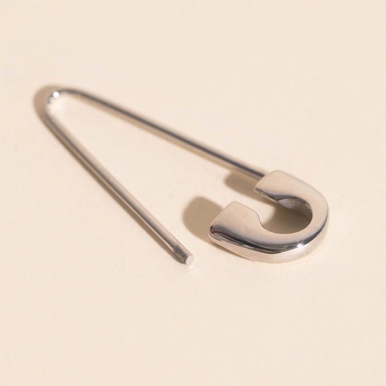Safety Pin Necklace Charm Clasp (31mm) - Image 4