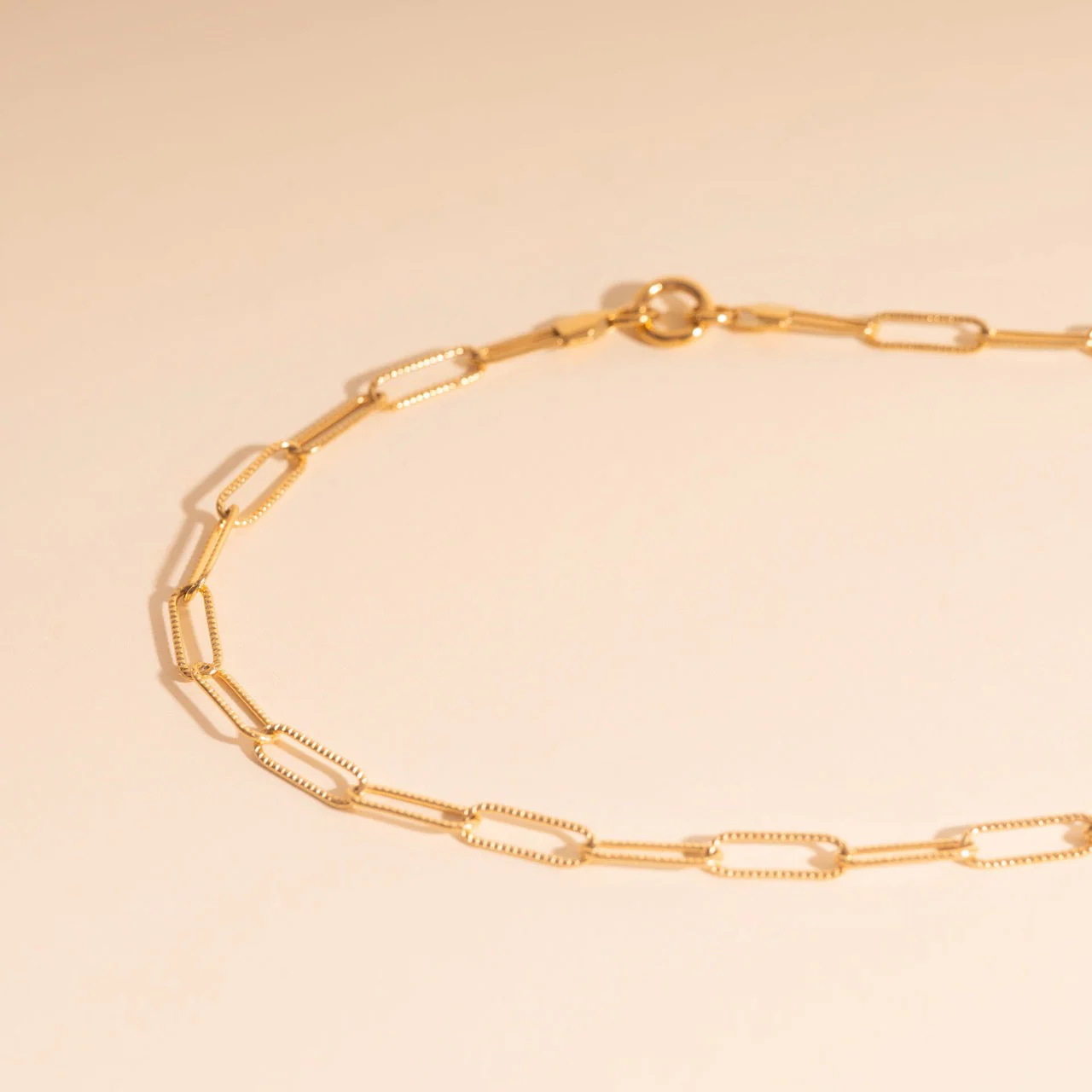 Textured Paperclip Necklace - Image 5