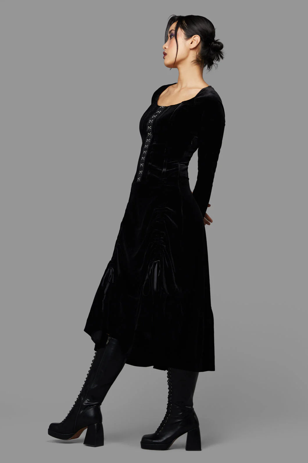 Vampiric Formal Dress - Image 3