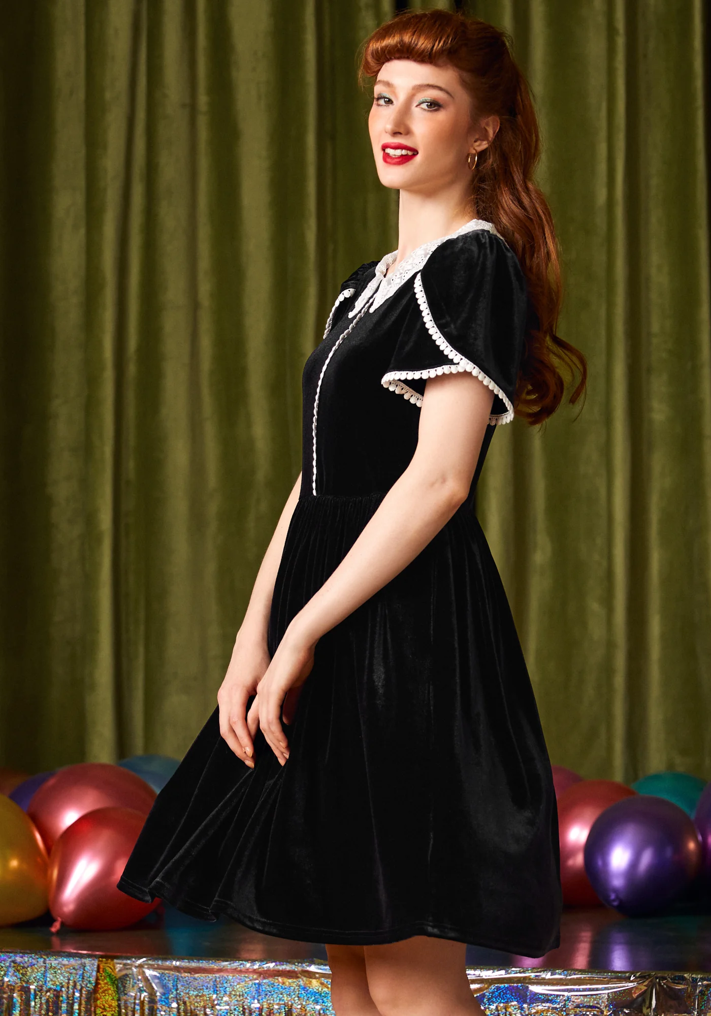 Victorian Whisper Lace Collar Dress - Image 5